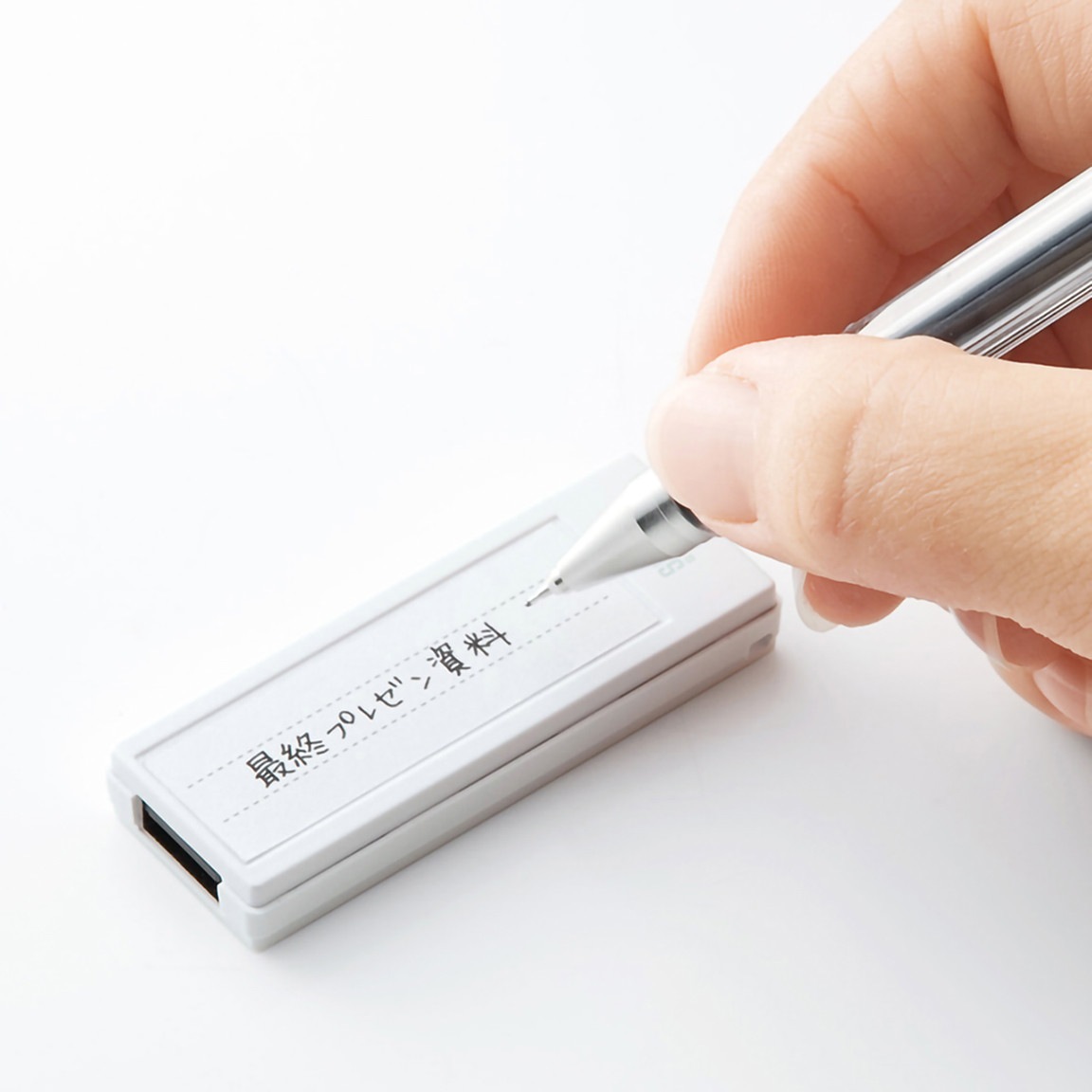 [UFD-RNS16GWN] USB2.0 ����
