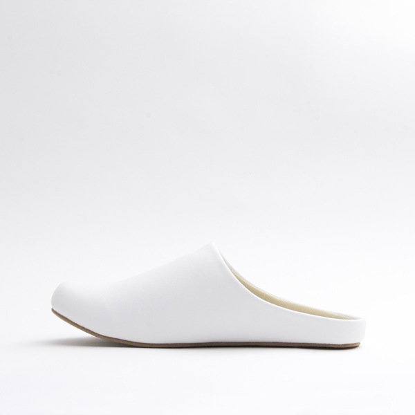 [FR-0003-LL-WH] room's å LL White