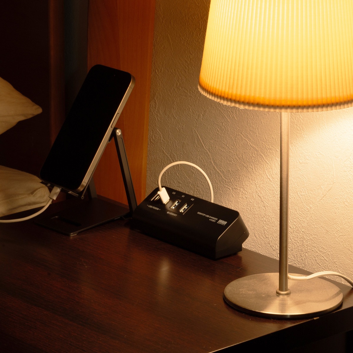 [ACA-PD106BK] USB PD�б������׼�AC���Ŵ�(PD65W��C��2+A��2���֥�å�)
