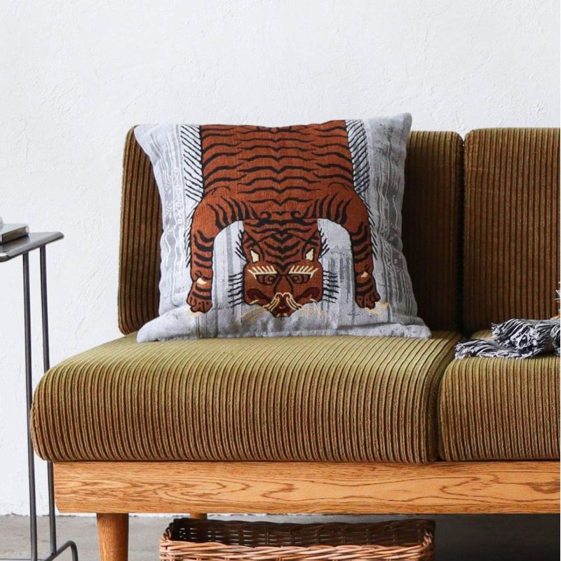 [982340014] TO-GO �ȥ������� ���å���󥫥С� �������� TIGER 45x45cm ���� ��������°���ޤ��� �� �� �ȥ��