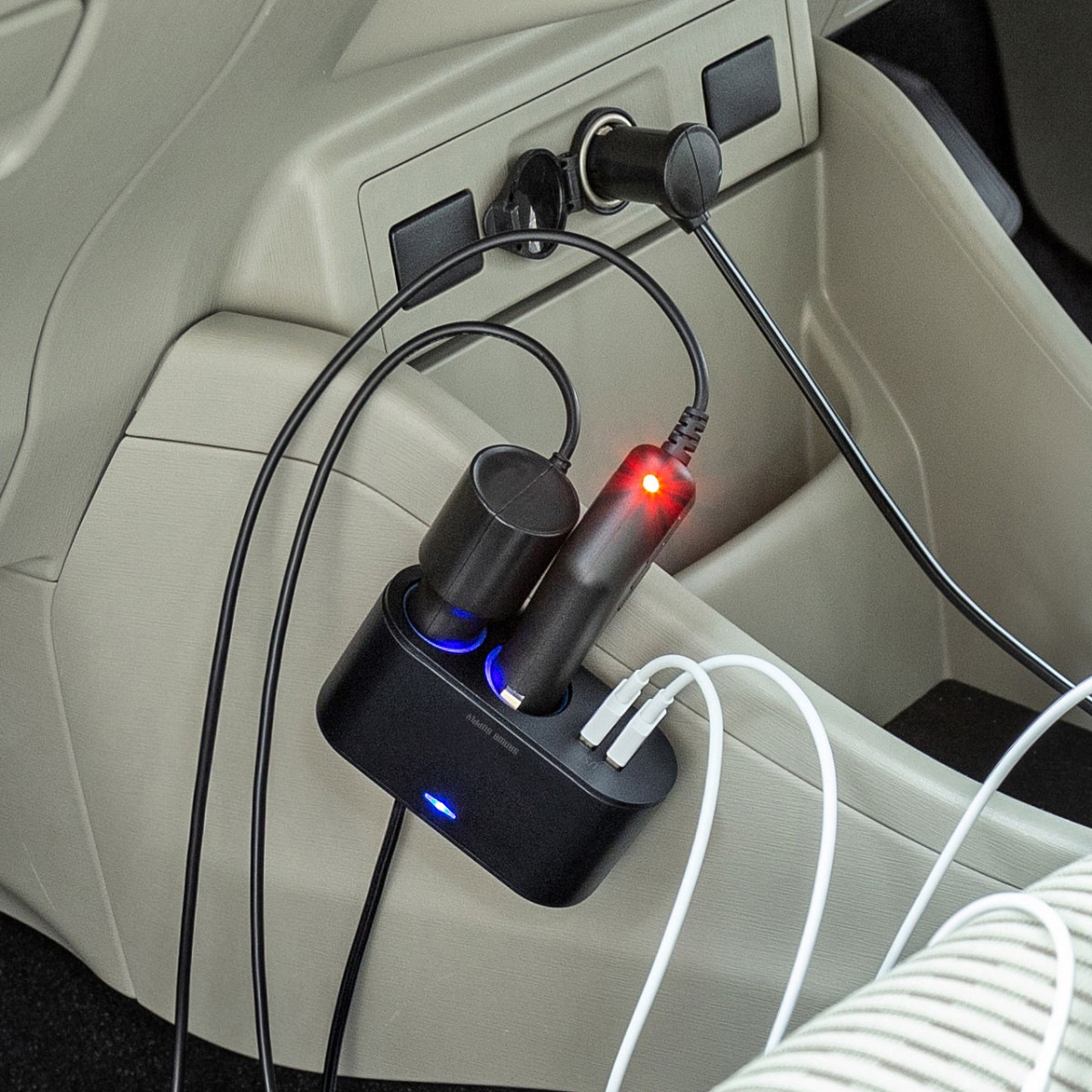 [CAR-CHR78CUN] USB���㡼���㡼��2Ϣ�����å�(2�ݡ��ȡ�4.8A)