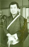 里見浩太朗