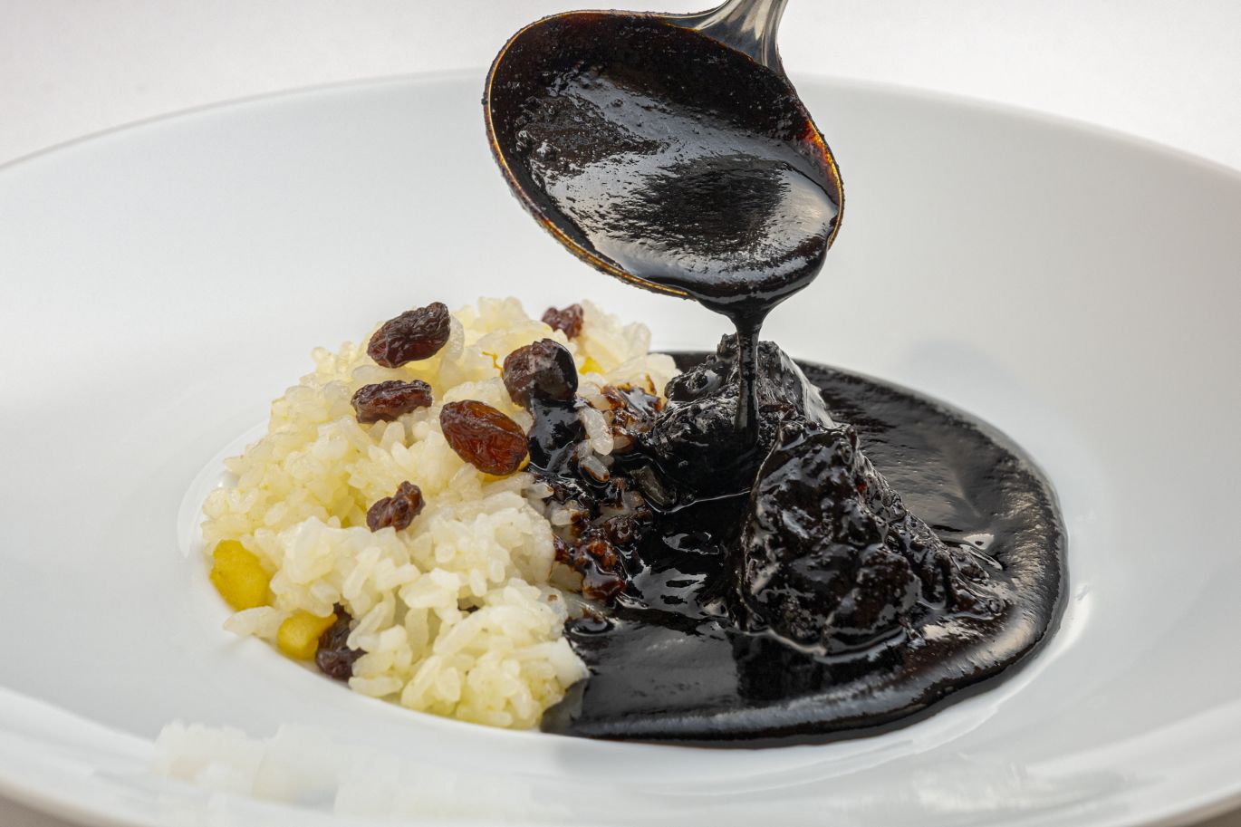 [会員様限定・贅沢定番]スペシャルビーフカレーと元祖レモンステーキのセット2名様分〜/送料無料