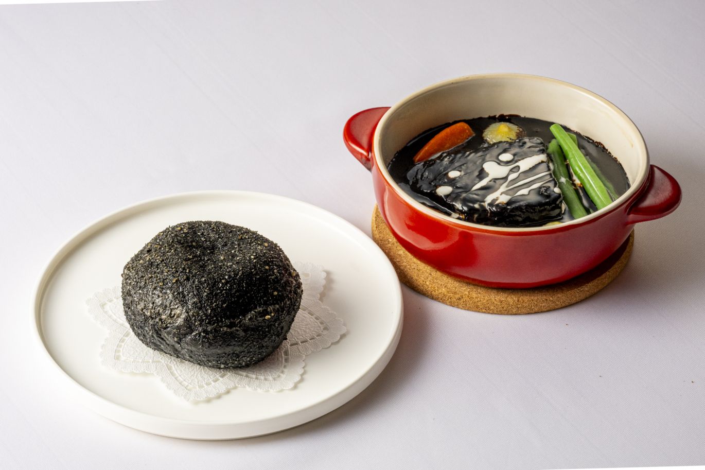 （会員様限定）■<味わいギフト>ビーフシチューとビーフカレーパン”ノワール・ドゥ・ジェ”のセット