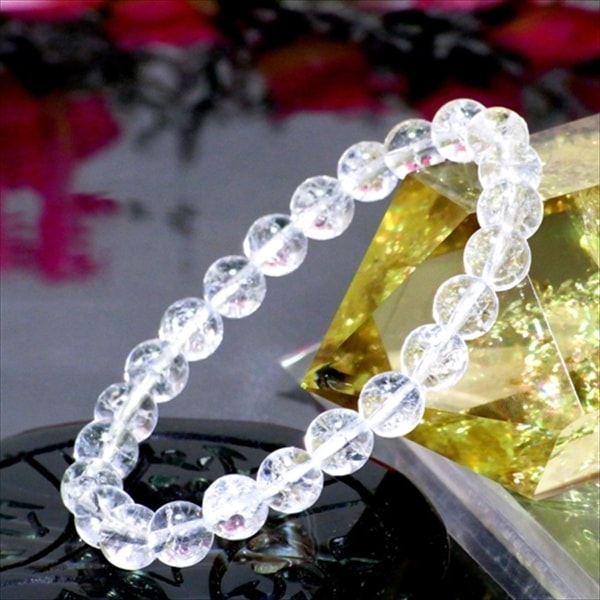 願いが叶う？！クラック水晶(8mm)ブレスレット