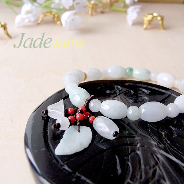 ミャンマー産本翡翠ブレスレット＜女子力アップ＞