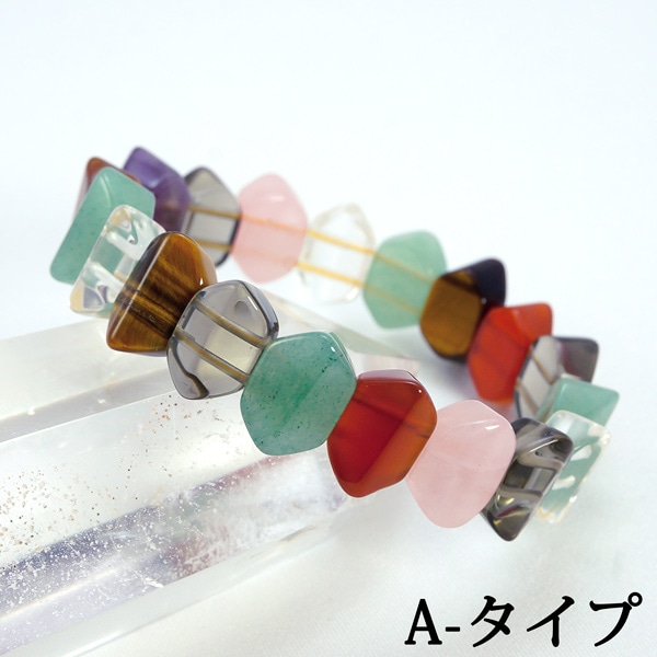 ラッキーセブン天然石ブレスレット＜ダイヤカット＞