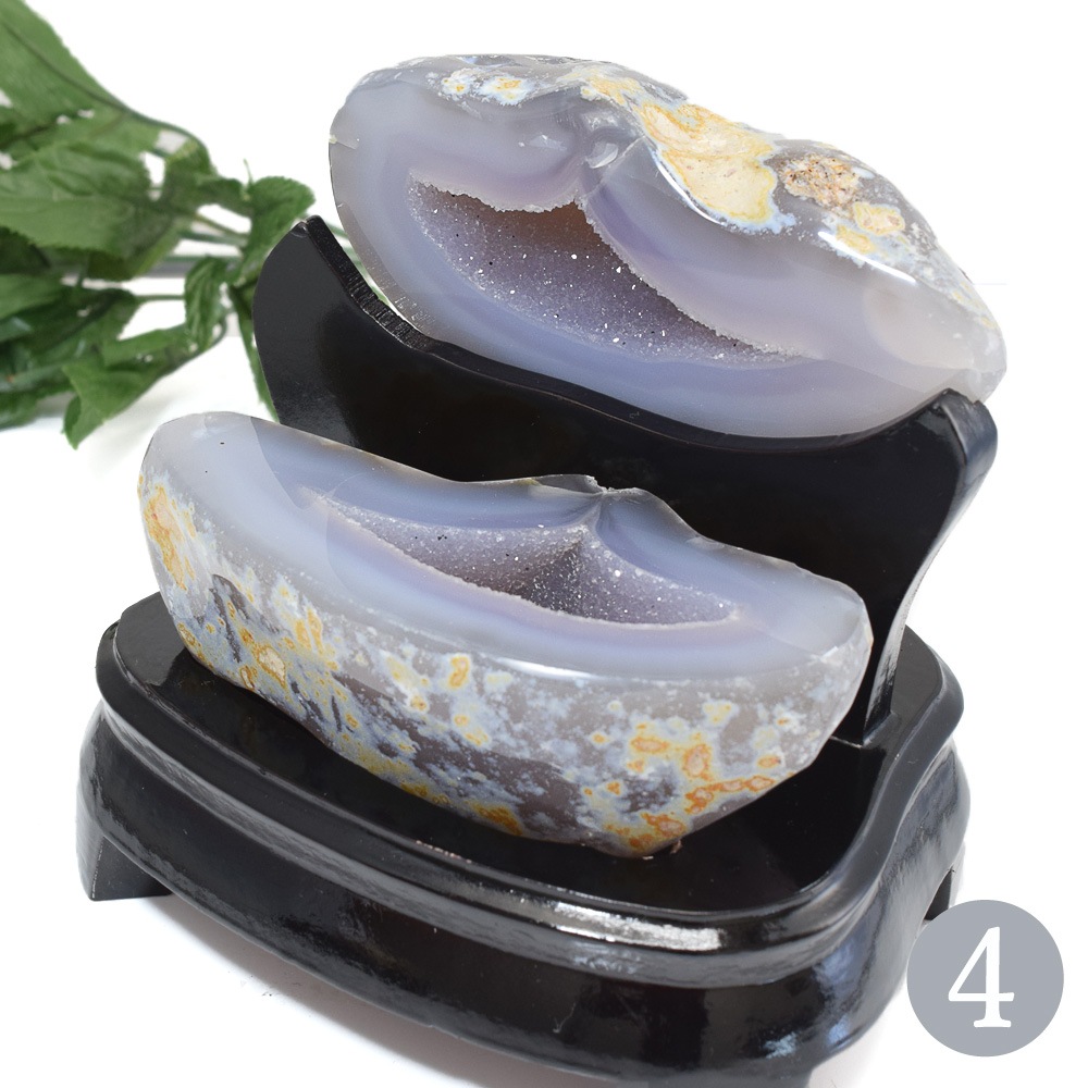 トレジャーメノウ メノウ ブラジル産 treasure agate 台付き 一点物 【重量約800g~1400g】原石 インテリアストーン 置物 置き物 聚宝盆 瑪瑙 原石 飾り物 クラスター メノウ