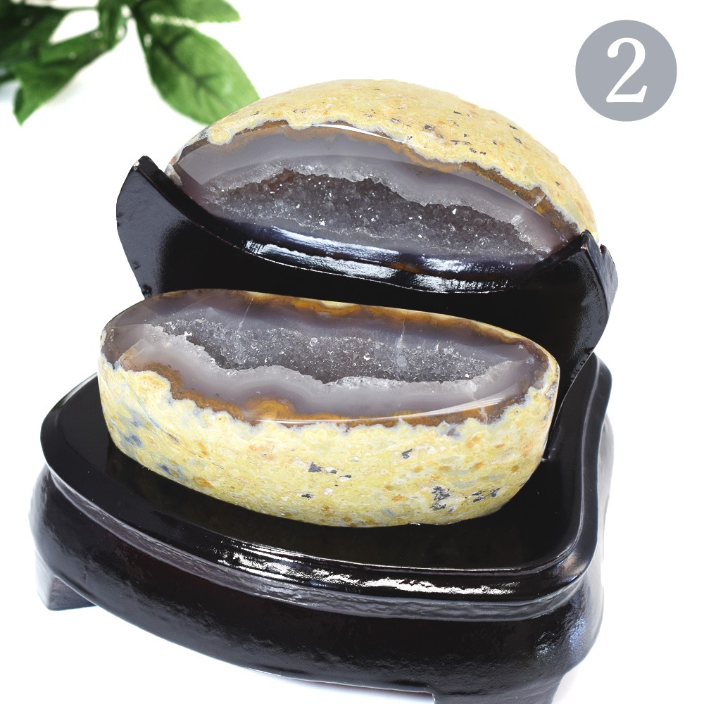 トレジャーメノウ メノウ ブラジル産 treasure agate 台付き 一点物 【重量約800g~1400g】原石 インテリアストーン 置物 置き物 聚宝盆 瑪瑙 原石 飾り物 クラスター メノウ