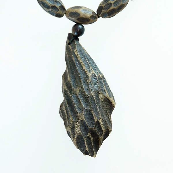 最高の香木☆沈香(じんこう) アロマ 土沈香ネックレス＜ブロック