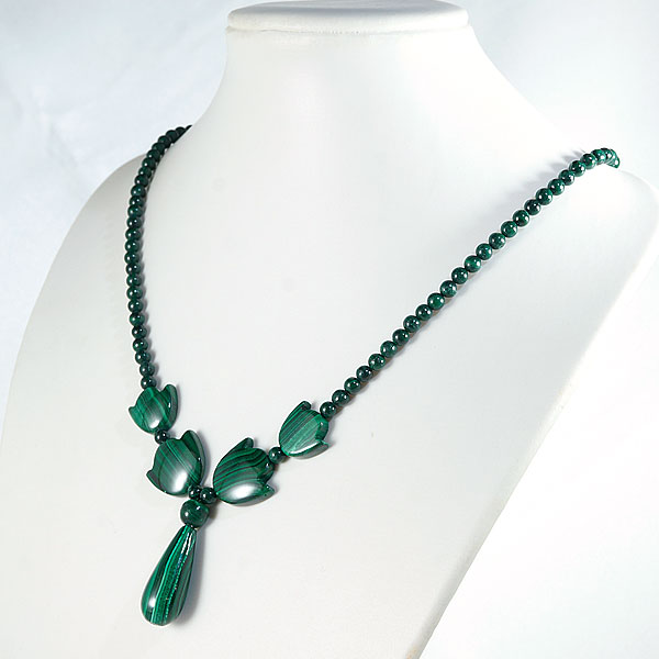 マラカイト(孔雀石)ネックレス(ドロップ) ワンタッチタイプ留め具