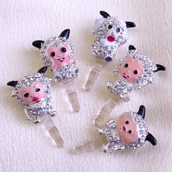 売りつくし！スマートフォンピアス（スマピ）ヒツジ5点家族セット