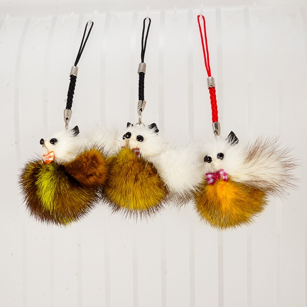 贅沢! ふわふわ ミンク ストラップ <大福熊> 色おまかせ アクセサリー 携帯電話 スマホ スマートフォン 車のキー 家のキー バッグ お財布 バッグ 鞄 リュック 小物