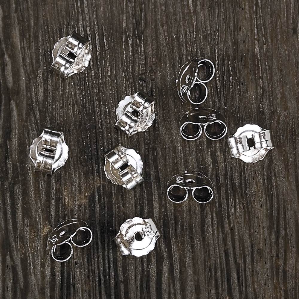 アクセサリー金具 ピアス 芯立 丸皿4mm (1ペア) シルバー925 プラチナ仕上げ 留め具 パーツ ハンドメイド
