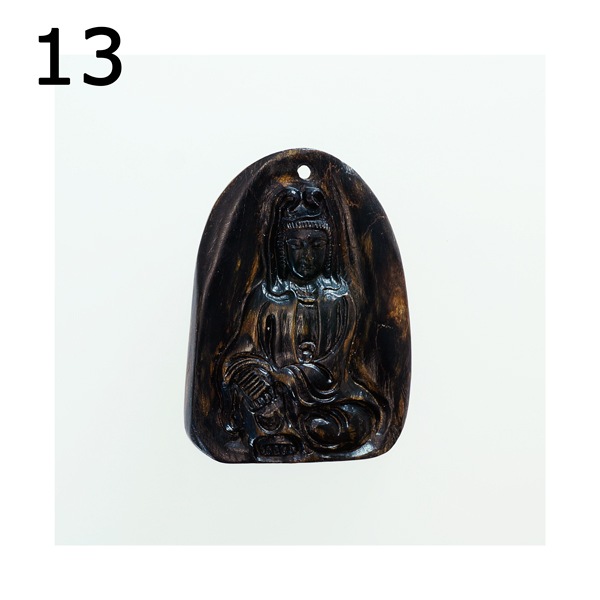 最高の香木☆沈香(じんこう) アロマ 水沈香 手彫り＜観音様