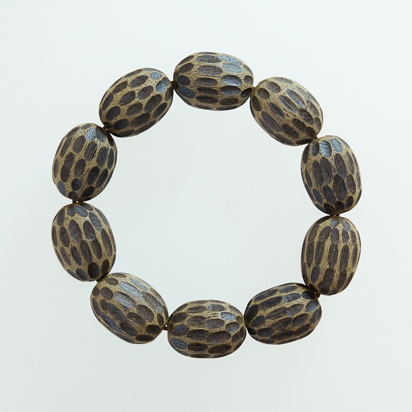 沈香ブレスレット 最高の香木☆沈香(じんこう) アロマ 土沈香ブレスレット 楕円18×25mm