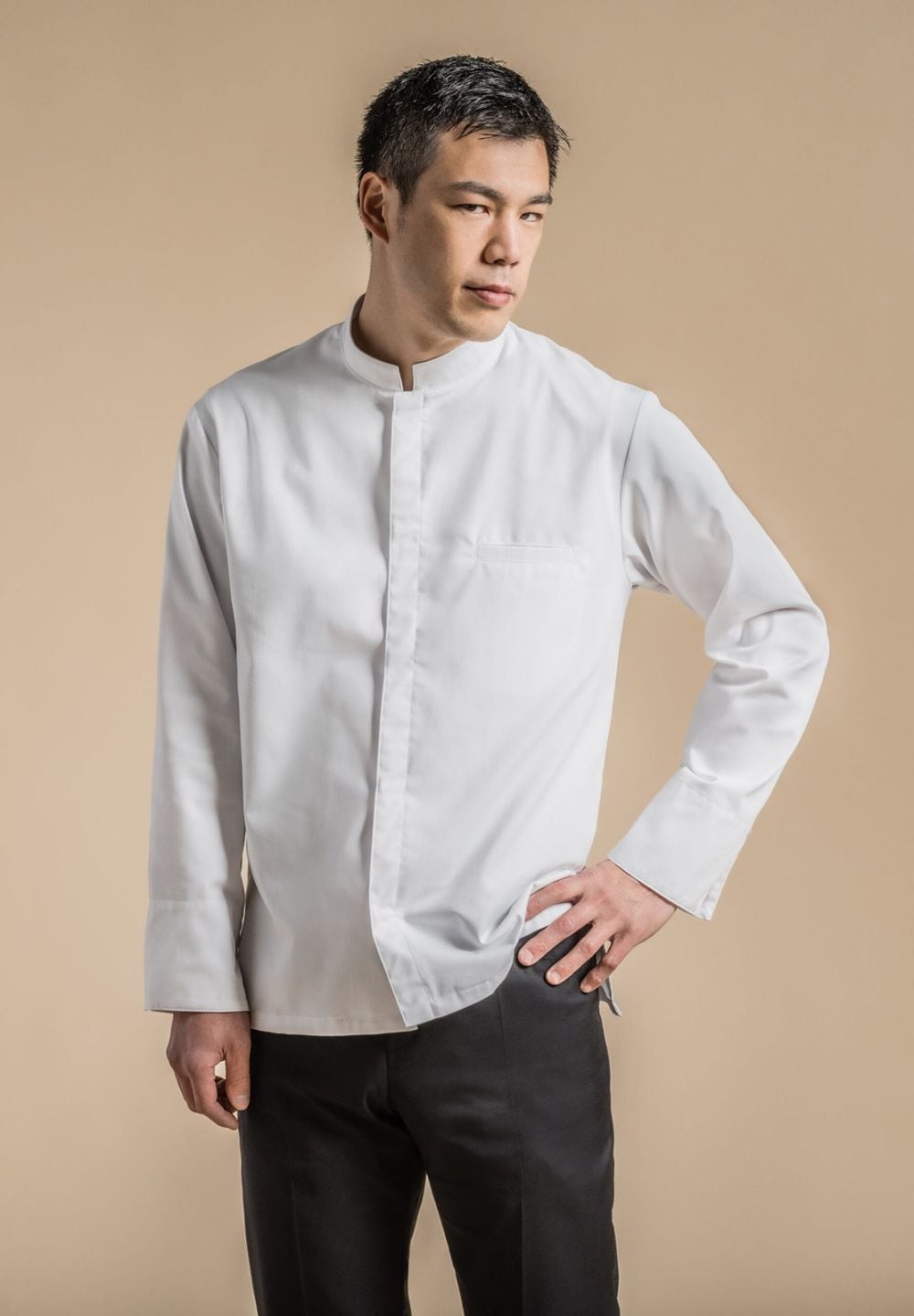 MANTOVA　マントヴァ　ホワイト