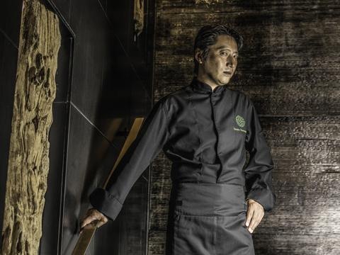 MONASTIR　NOIR　モナスティール　ブラック