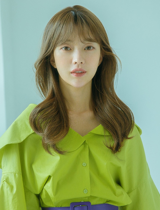 フルウィッグ）レイヤード ハグパーマ メルニー (マットモースト