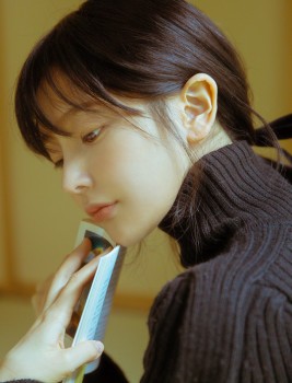 手植えトップカバー) シースルーバング ルーズCカール (グロウモースト原糸)|手植えフルウィッグ（CAORI）