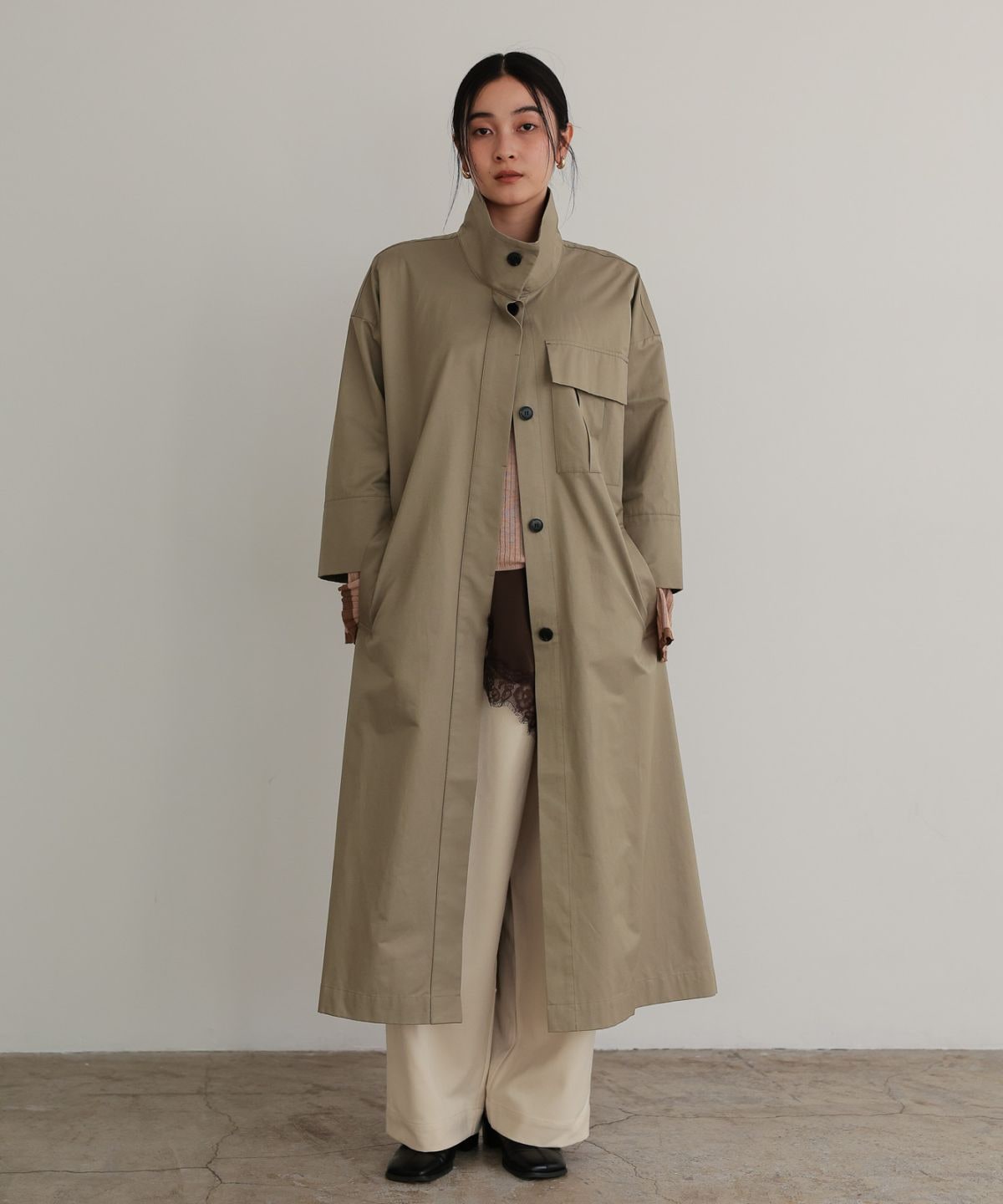 ハーフスリーブスタンドカラーコート / Light Khaki