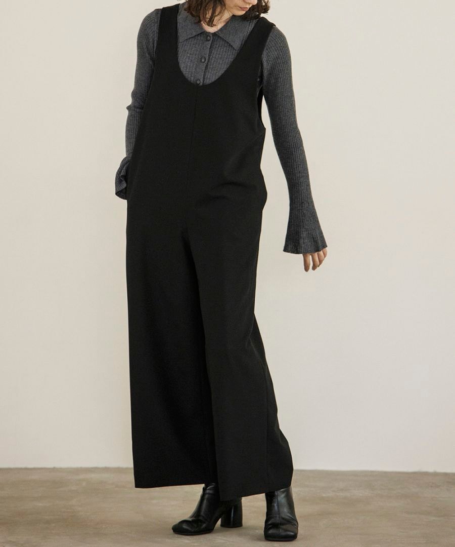 Uネックオールインワン