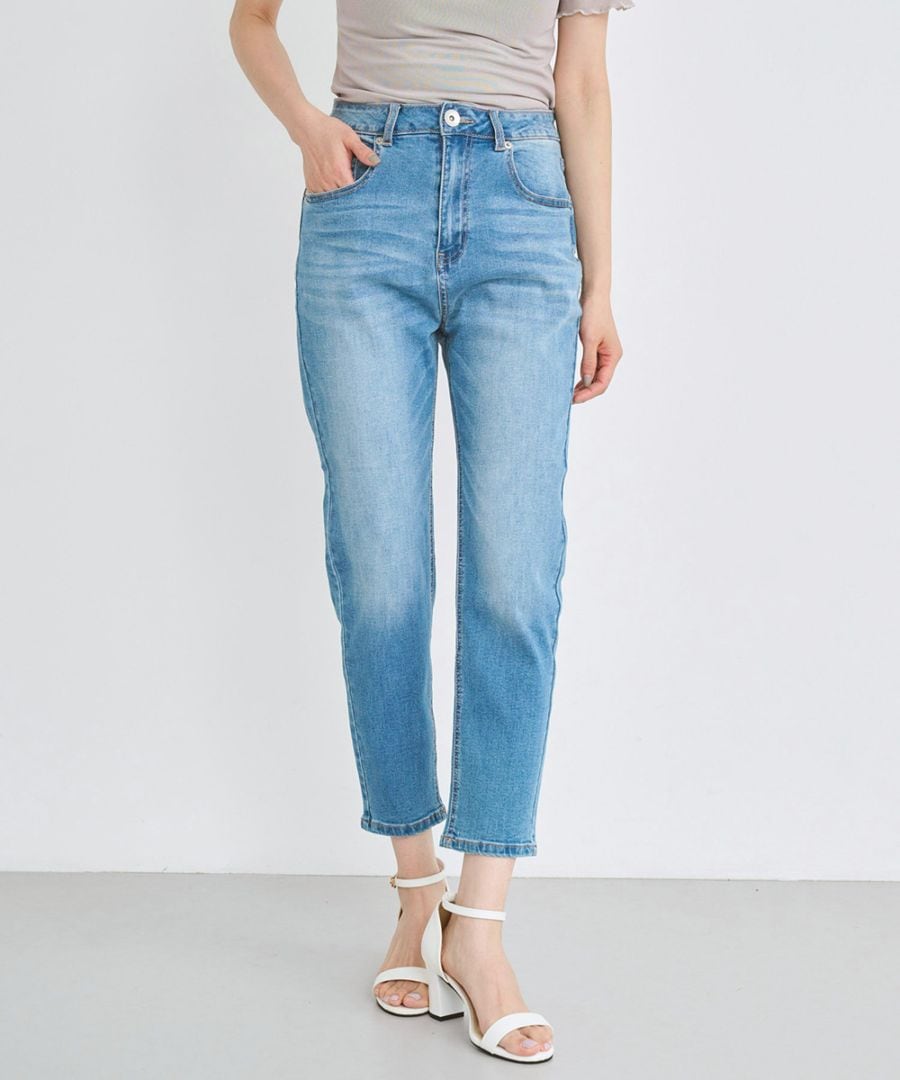 【attiree】ハイウエスト テーパード クロップ デニム パンツ