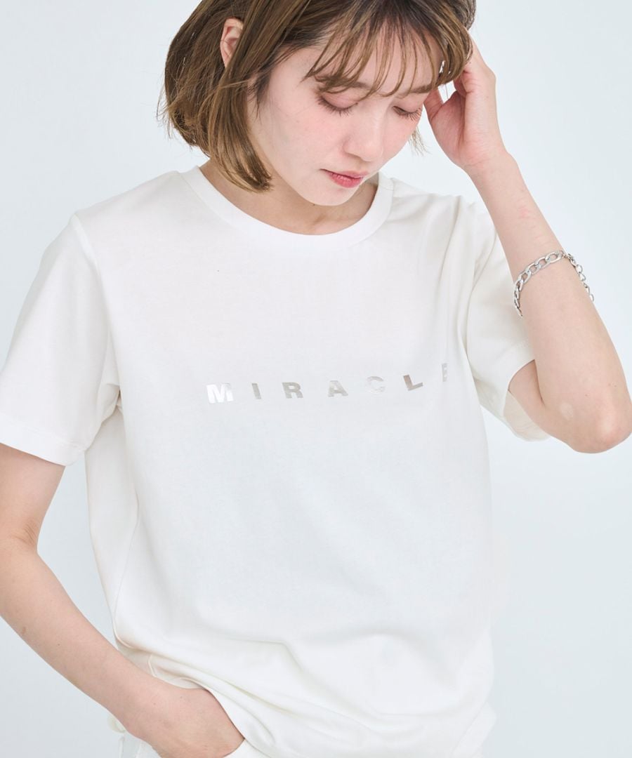 【attiree】箔プリントロゴTシャツ