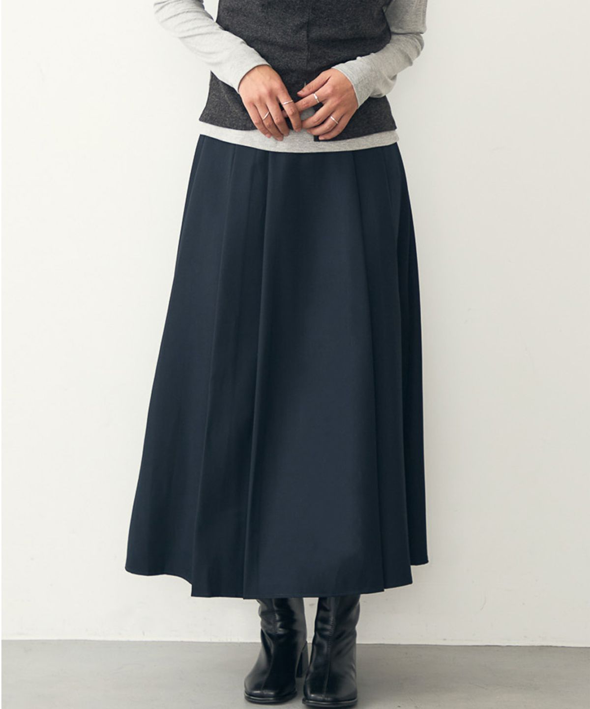 【attiree】タックフレアスカート