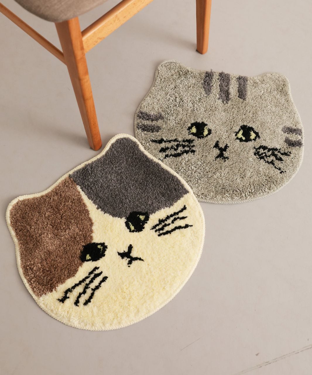 【attiree】ねこねこ チェアマット
