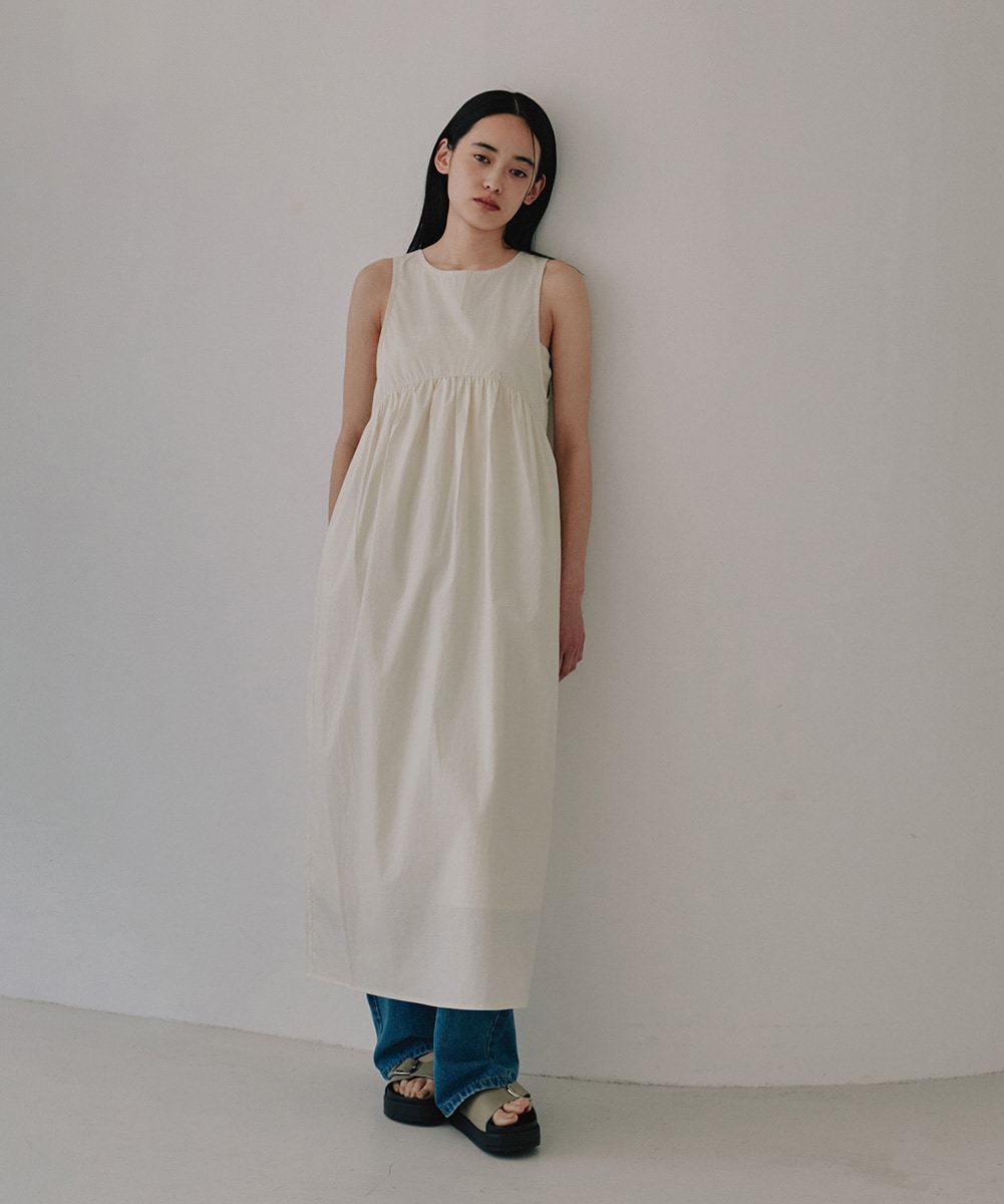 極美品 タグ付き 異素材 コクーンノースリーブワンピース 極美品 タグ付き 異素材 コクーンノースリーブワンピース 大きいサイズ