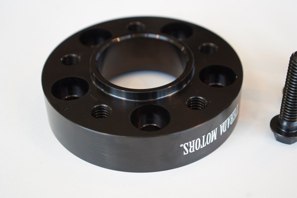 Street750 チェーンドライブ化用スペーサー