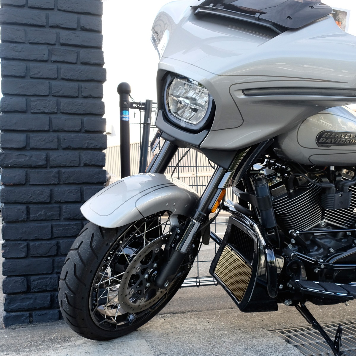 ラジエターガードカバー MW8 Touring models