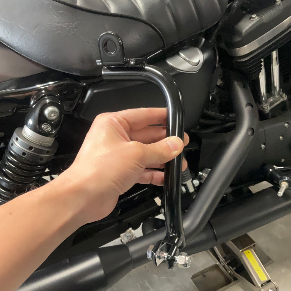 タンデムステップブラケット for 04- Sportster