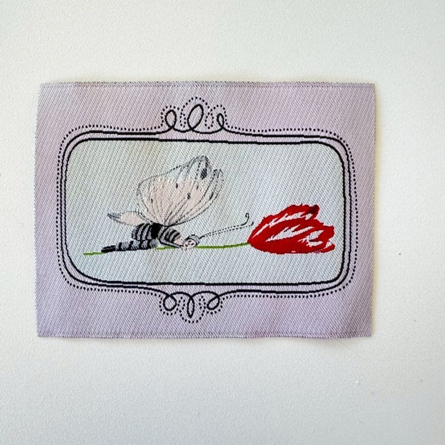 【ドイツ製】acufactum 大判 刺繍タグ ［チューリップの妖精］ | マキシパッチ 織ネーム アクファクトゥム