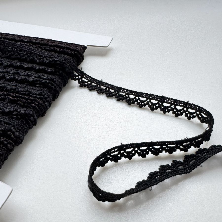 幅約9mm 国産レース　ラウンドクラウンの玉レース　黒
