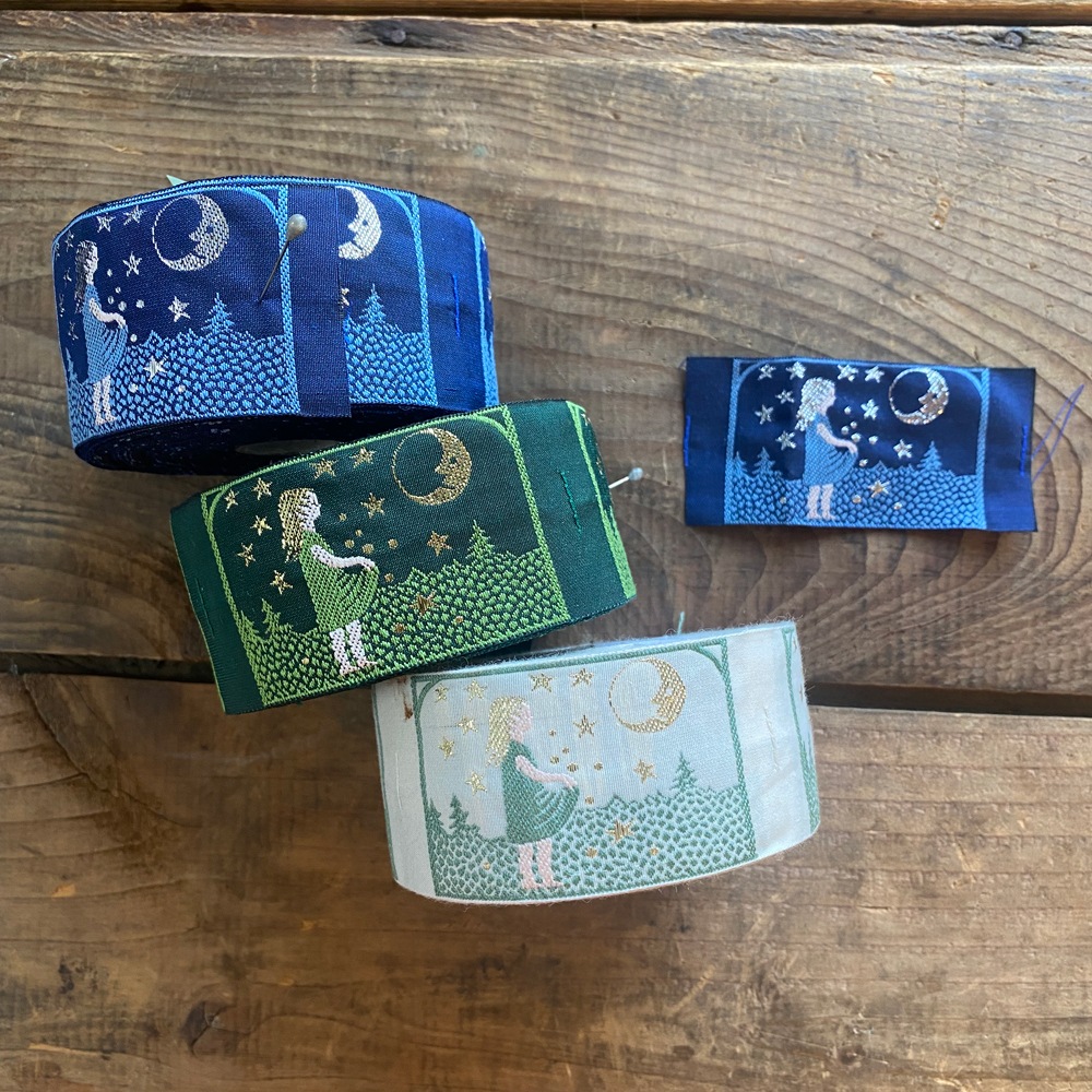 KAFKA　カフカ社【1枚単位】約幅40mm×75mm　星の金貨(Sterntaler)物語・童話タグ・ラベル