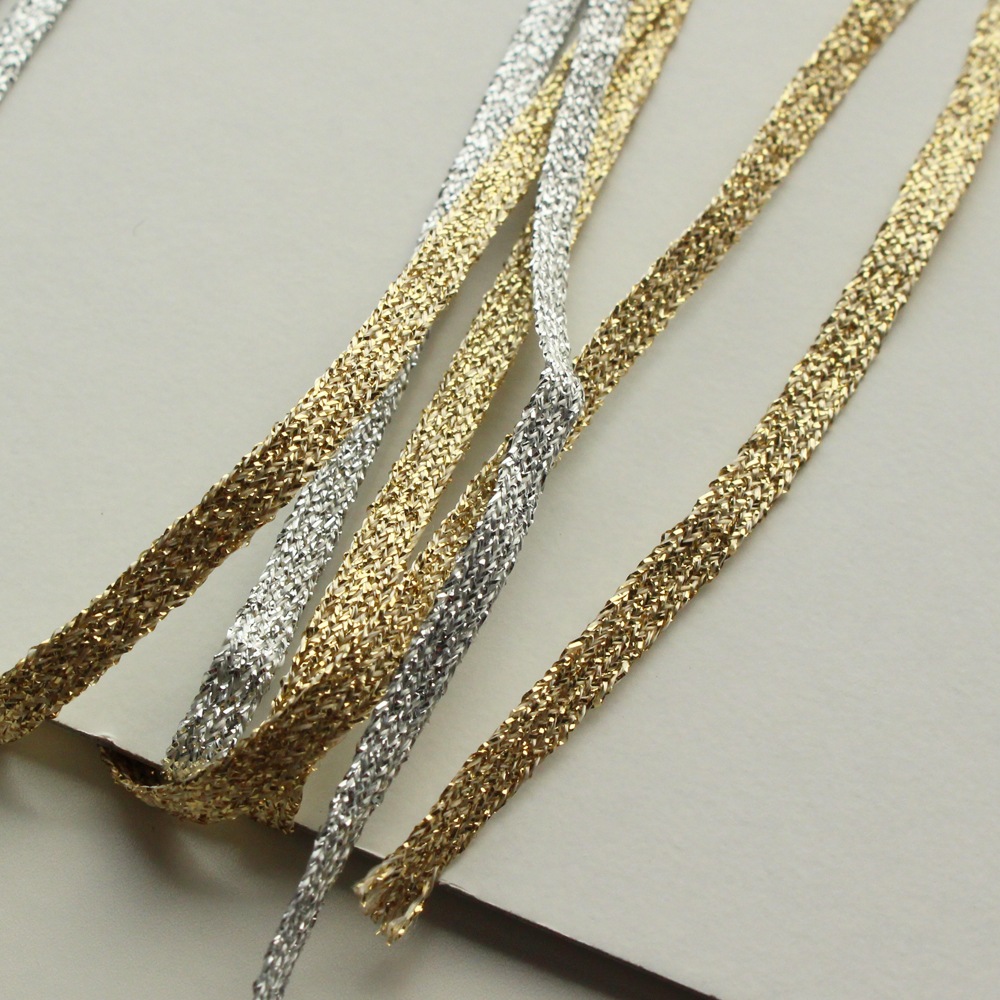 2カラー 3幅 No ラメソフトテープ ブレード 金 銀のお色で華やかです 手作りキット リボン レイ グリッターが可愛いリボン レイのストラップ こだわりの手芸用リボン専門店 アイリボンテラキ