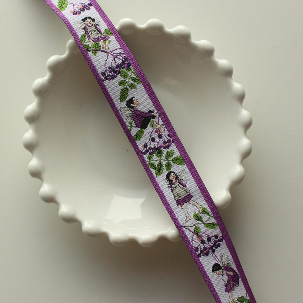 【50cm単位】acufactum324 約幅16mm　ニワトコと妖精柄のジャガードリボン　チロリアンテープ