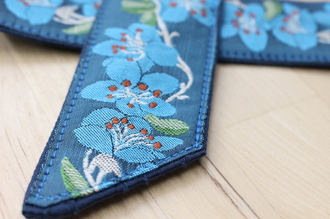 KAFKA　カフカ社【50cm単位】約幅40mm-さくら・桜の花柄チロリアンテープ　ジャガードリボン