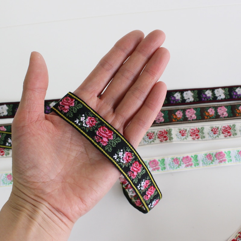 No,1341-約21mmNo,1341-21mm幅 大小のバラ柄太幅 クラシックローズの