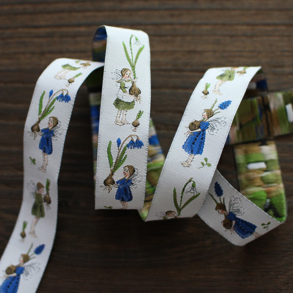 【50cm単位】acufactum312 約幅16mm/ムスカリ,球根,春の妖精柄のジャガードリボン　チロリアンテープ