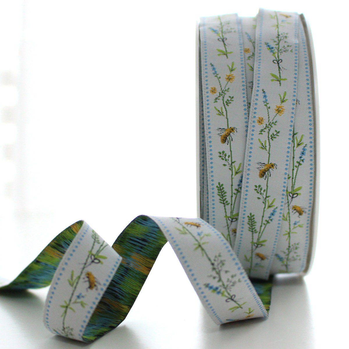 acufactumアクファクトゥム【50cm単位】約幅16mm-縦柄/草原のみつばち柄ジャガードリボン　チロリアンテープ