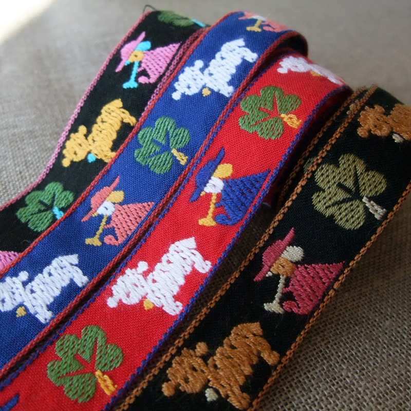 16mm幅/4色展開】MOKUBA5204 羊飼い柄チロリアンテープ MOKUBAリボン