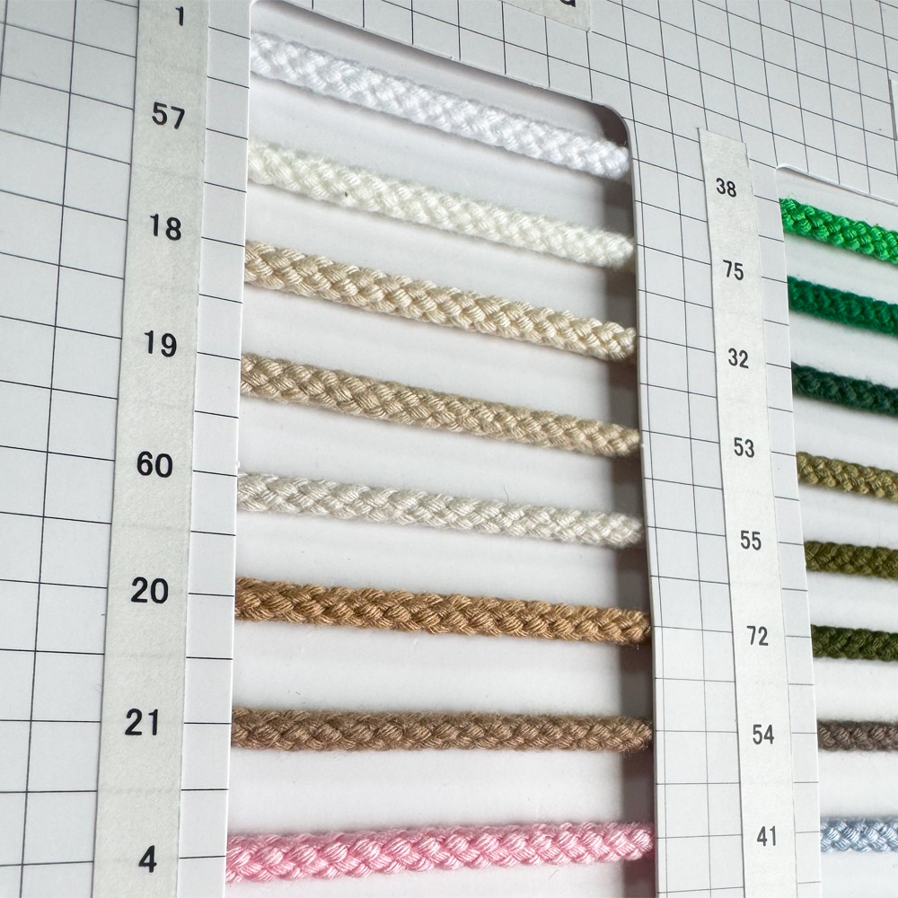 アクリル紐【6mm/30m巻き】CO3064-約5-6mmアクリルコード