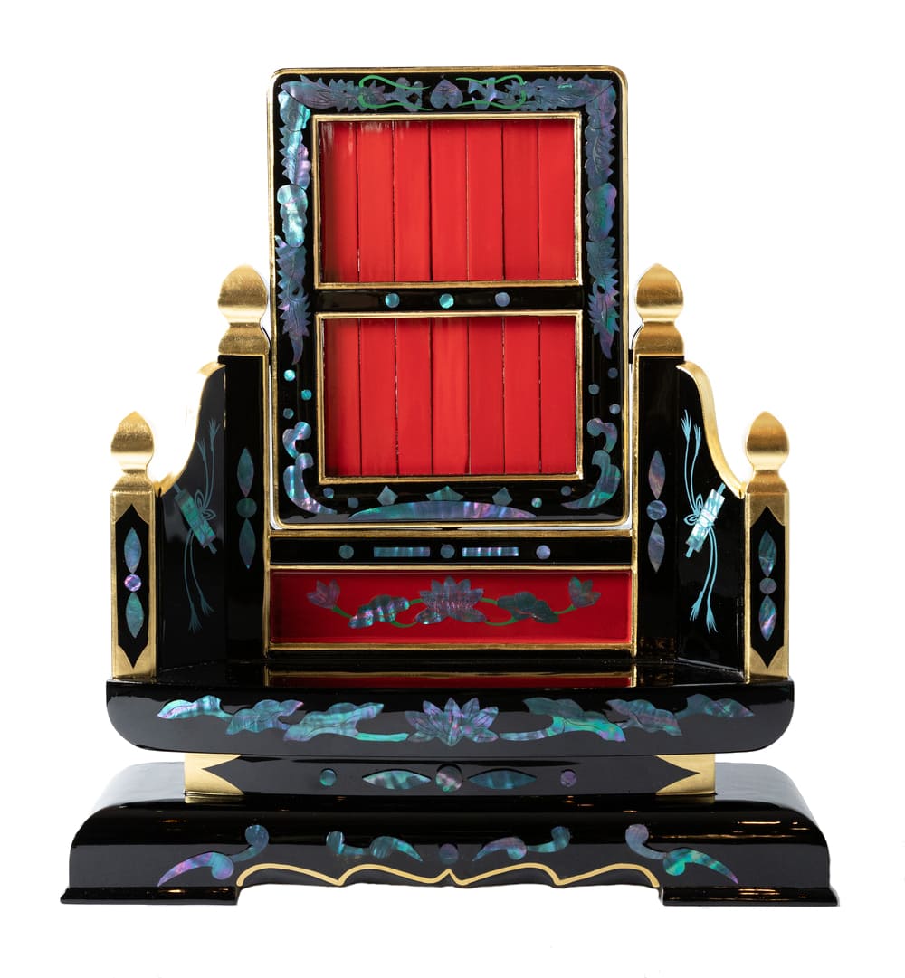 7人2段台付螺鈿