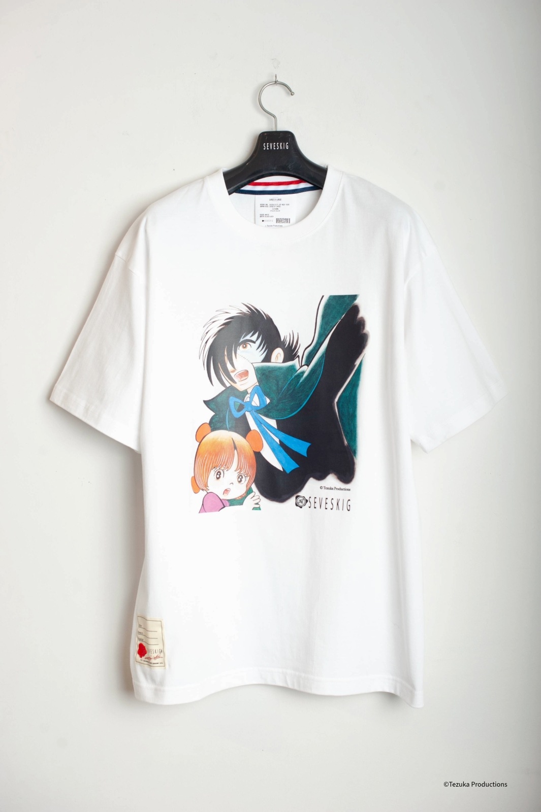 TEZUKA WORLD��SEVESKIG S/SL Tee Ver.�֥�å�������å� WHITE