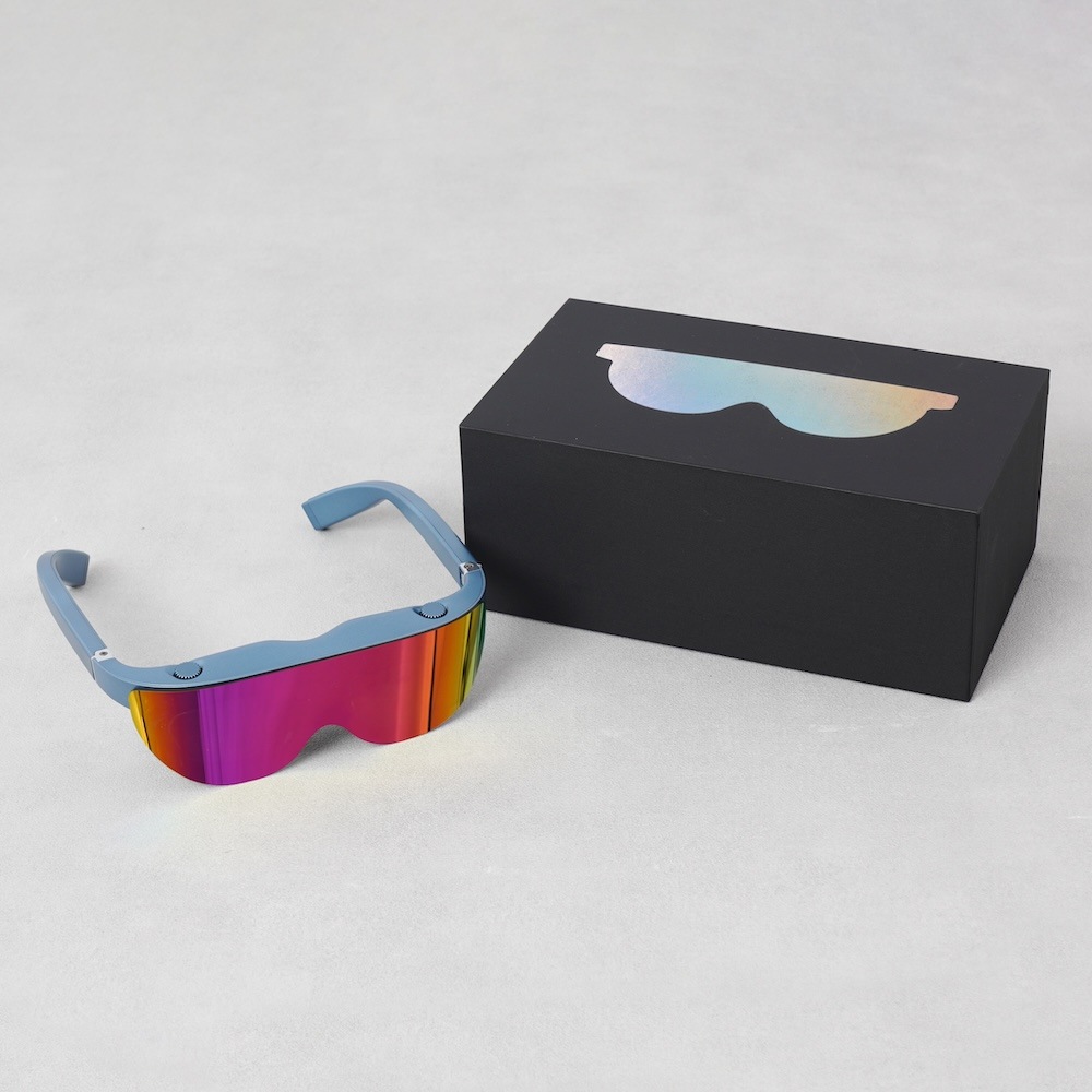 いつでも目の前に大画面 サンコーのARグラス「THANグラス」 | 【公式