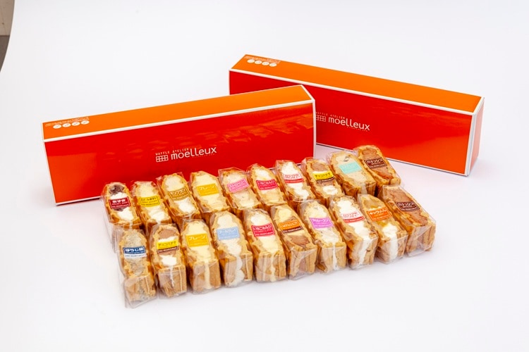 【産地取り寄せ商品】季節のワッフル ２０個セット ワッフルアトリエ　ムエル(送料別) | ＊画像はイメージです。季節によってフレーバーが変わります。(n)