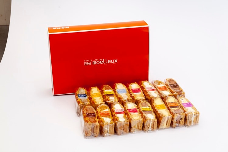 【産地取り寄せ商品】季節のワッフル 16個セット ワッフルアトリエ ムエル | ＊画像はイメージです。季節によってフレーバーが変わります。（送料別）(n)